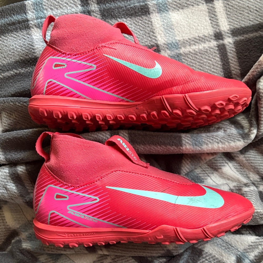 Nike Air Zoom Mercurial Kids Red Pink and Teal Turf Soccer Cleats Laceless